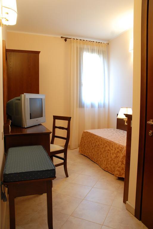 Hotel Villa Mokarta Salemi Phòng bức ảnh